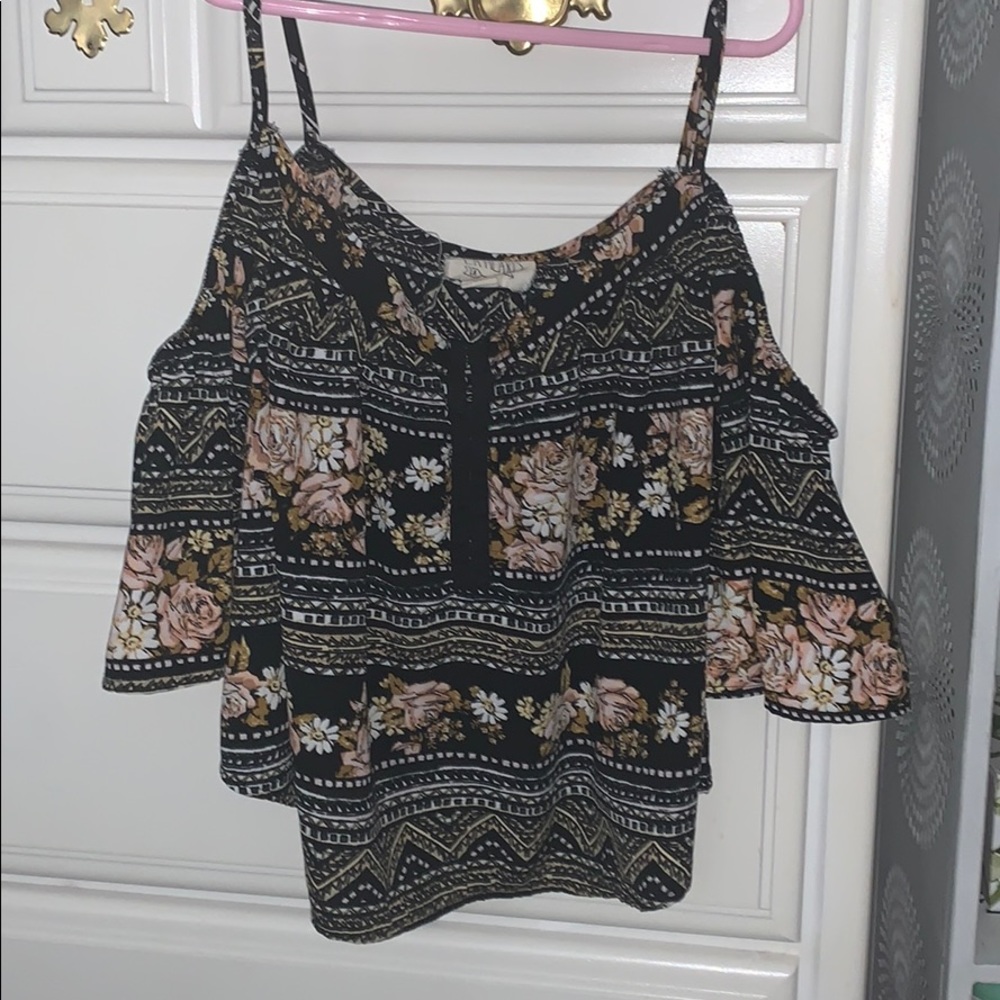 LA hearts crop top